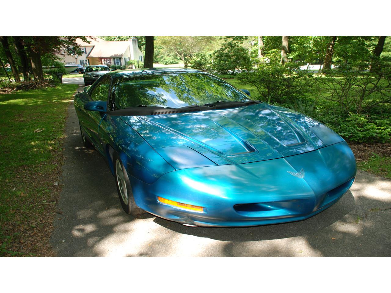 Pontiac-Firebird-1995-Teal-Blue-Metallic-Grey-4