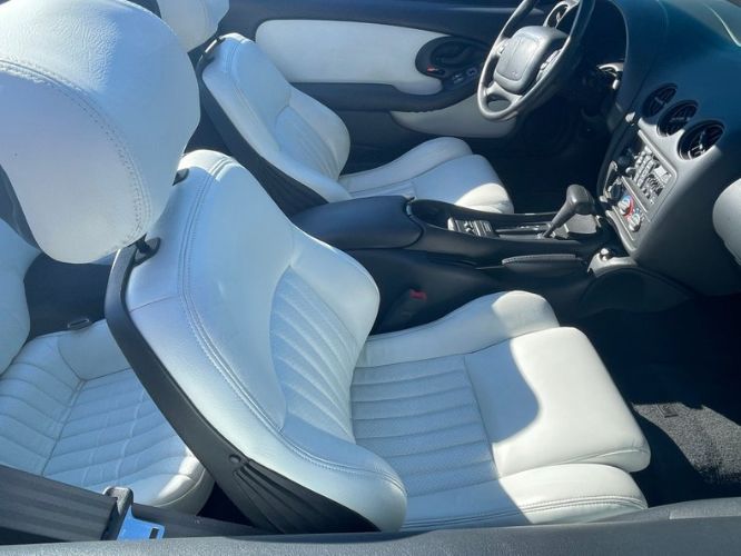 Pontiac-Firebird-1995-White-White-Leather-1