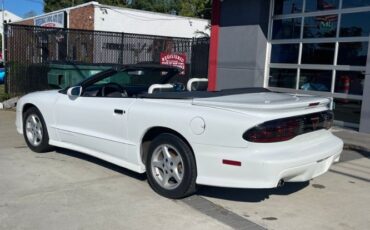 Pontiac-Firebird-1995-White-White-Leather-9
