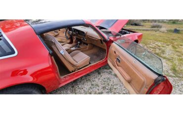 Pontiac-Firebird-formula-1978-Red-with-Black-Strip-Tan-7