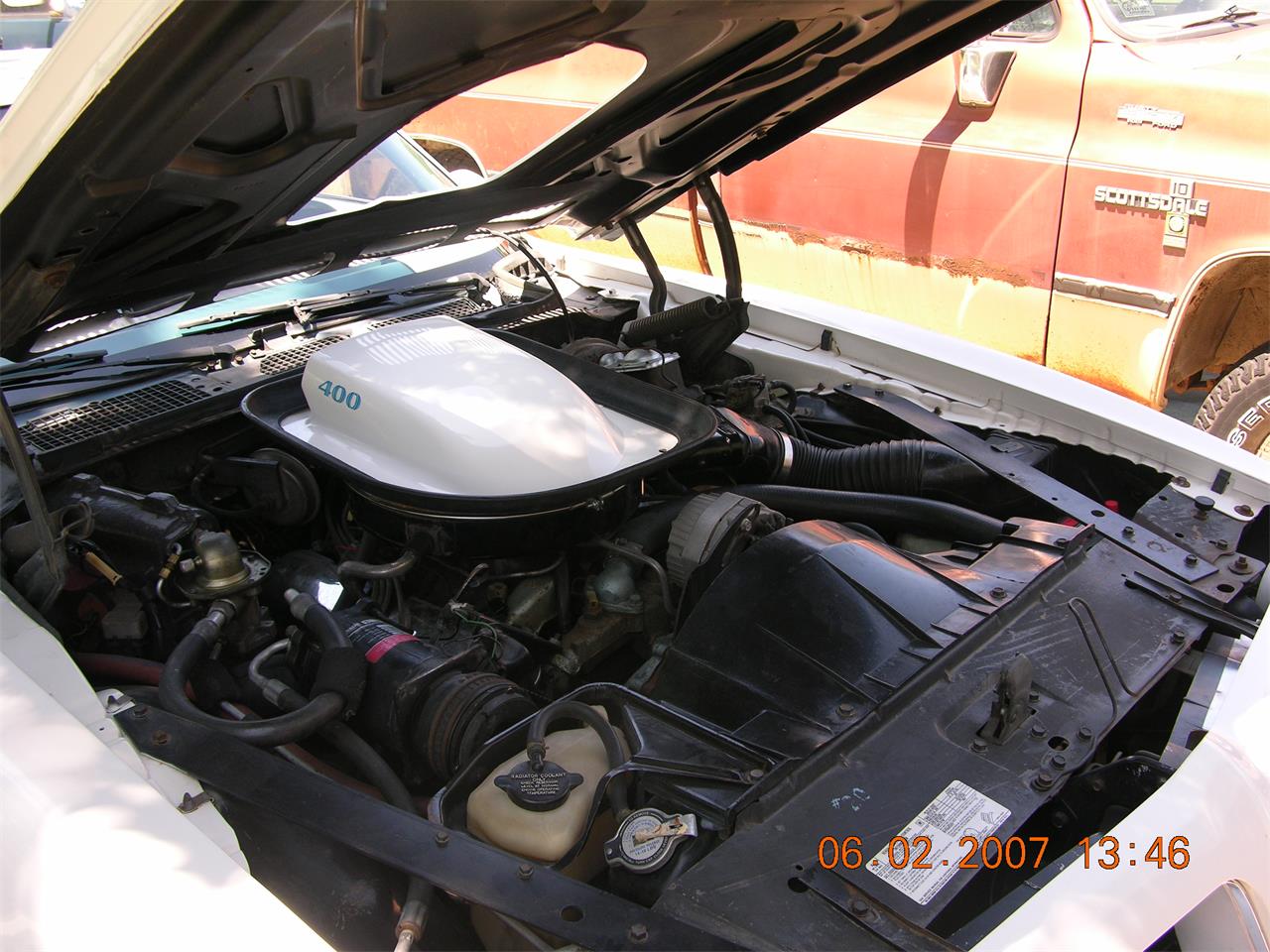 Pontiac-Firebird-trans-am-1975-White-baby-blue-18