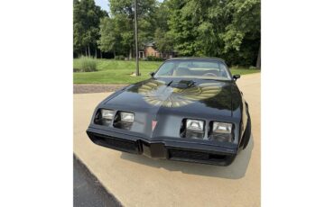 Pontiac-Firebird-trans-am-1979-Black-Tan