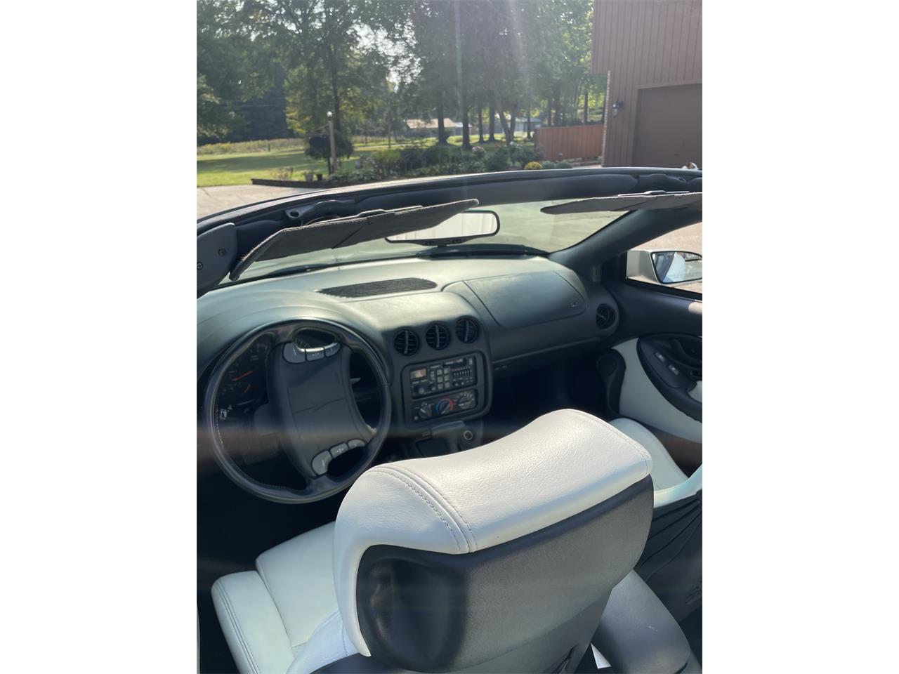 Pontiac-Firebird-trans-am-1994-Bright-white-primary-White-30