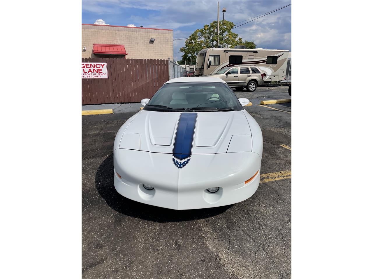 Pontiac-Firebird-trans-am-1994-Bright-white-primary-White