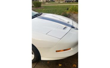 Pontiac-Firebird-trans-am-gt-25th-anniversary-1994-White-White-14