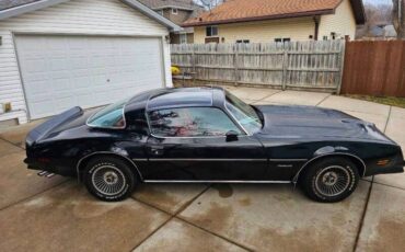 Pontiac-Formula-1978-black-red-14