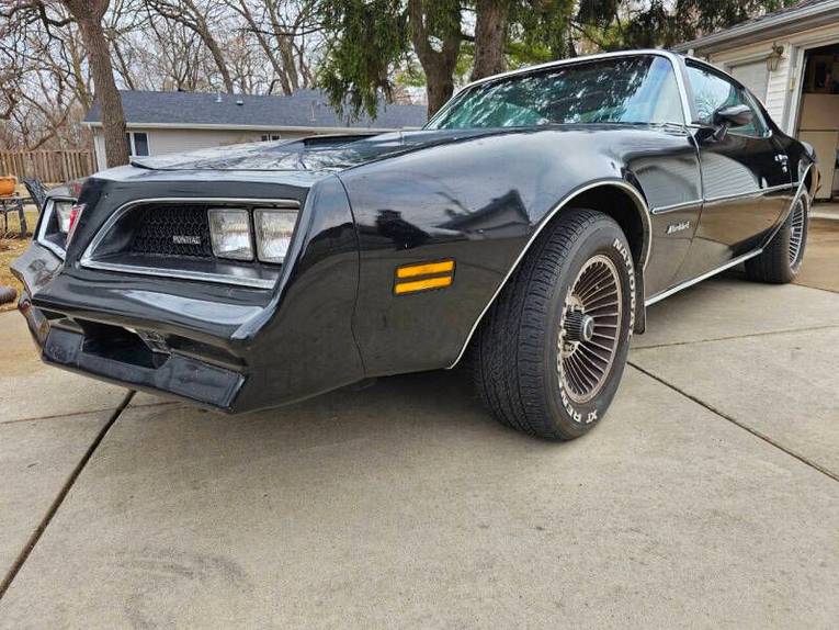 Pontiac-Formula-1978-black-red-2