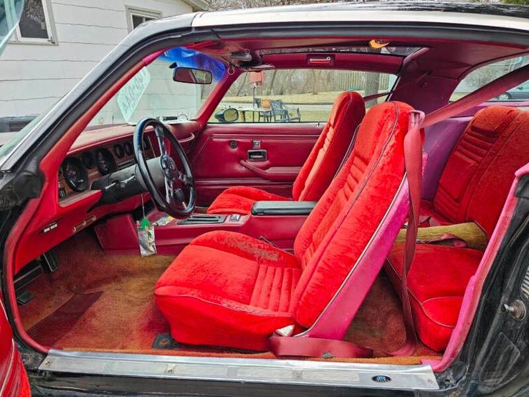 Pontiac-Formula-1978-black-red-20