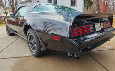 Pontiac-Formula-1978-black-red-7
