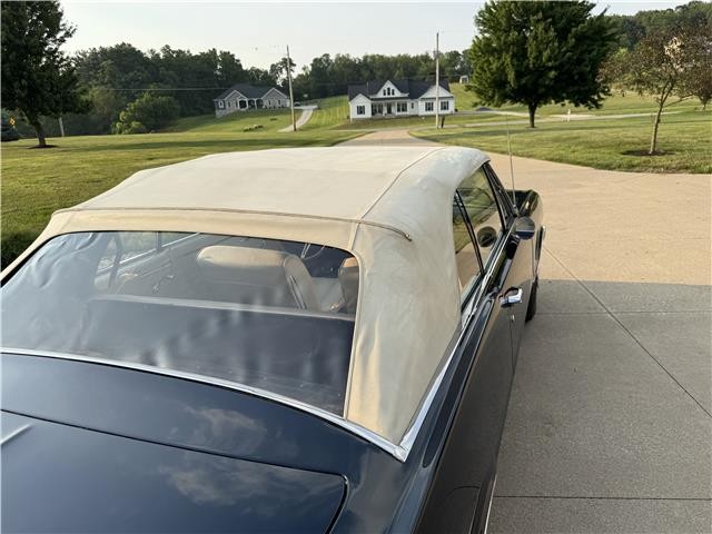 Pontiac-GTO-1964-2-Door-Convertible-13