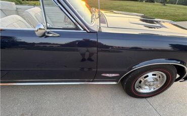 Pontiac-GTO-1964-2-Door-Convertible-22