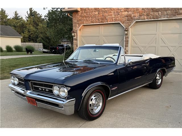 Pontiac-GTO-1964-2-Door-Convertible-28