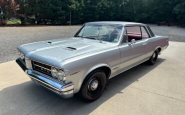 Pontiac-GTO-1964-Coupe-1