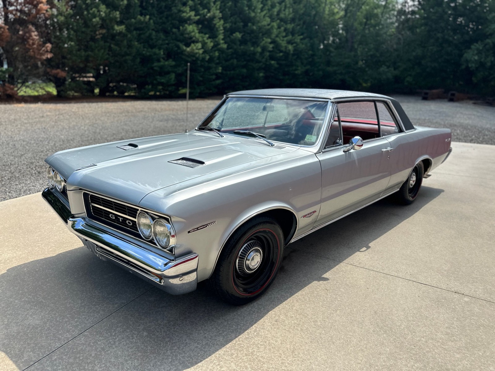 Pontiac-GTO-1964-Coupe-1