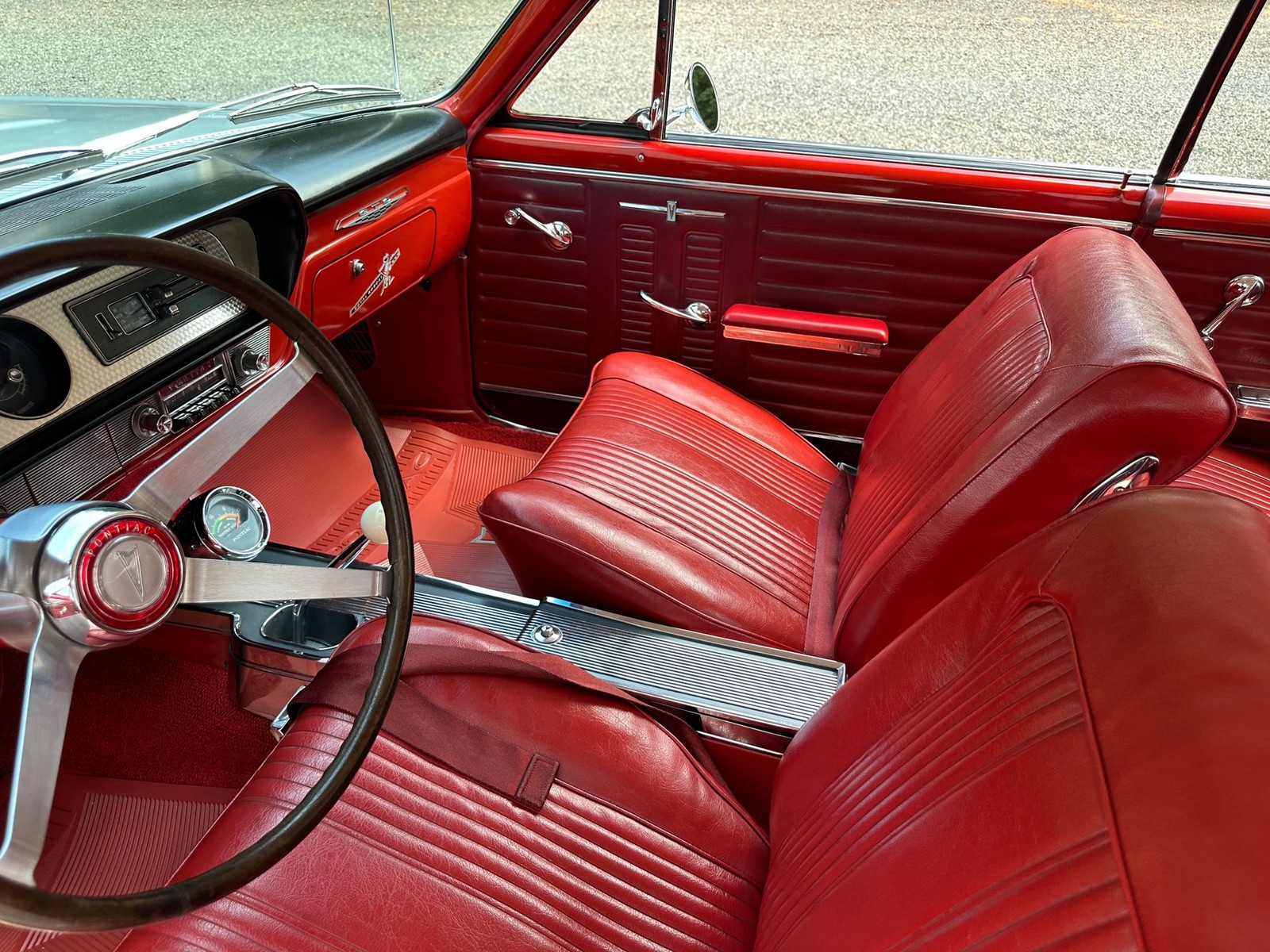 Pontiac-GTO-1964-Coupe-39