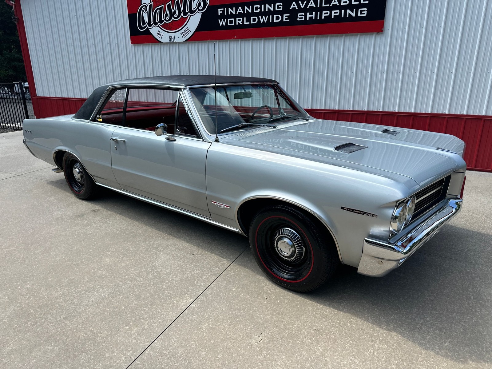 Pontiac-GTO-1964-Coupe-4