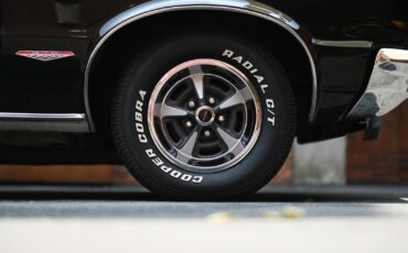Pontiac-GTO-1965-32