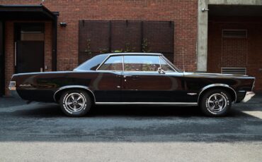 Pontiac-GTO-1965-4