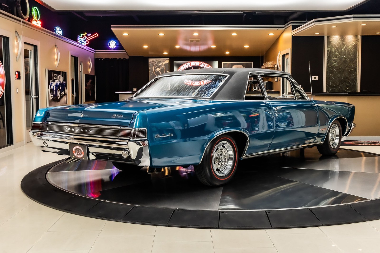 Pontiac-GTO-1965-Coupe-12