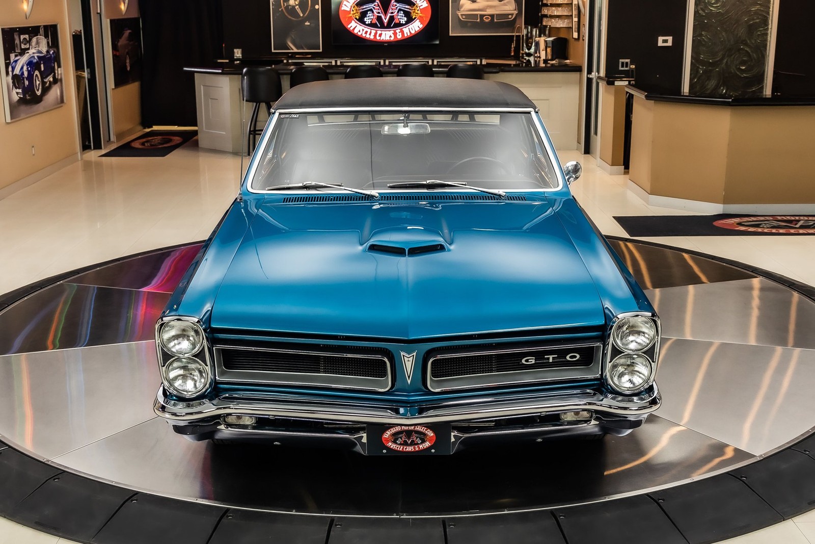 Pontiac-GTO-1965-Coupe-8