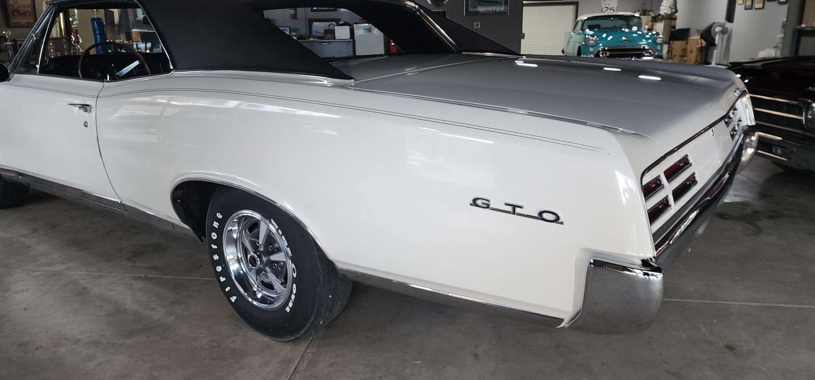 Pontiac-GTO-1967-2-dr-14