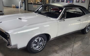 Pontiac-GTO-1967-2-dr-2