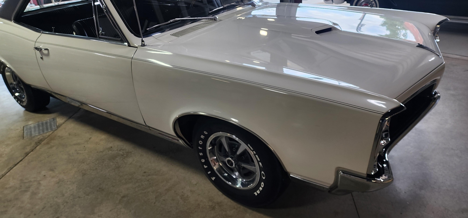 Pontiac-GTO-1967-2-dr-24