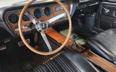 Pontiac-GTO-1967-2-dr-28