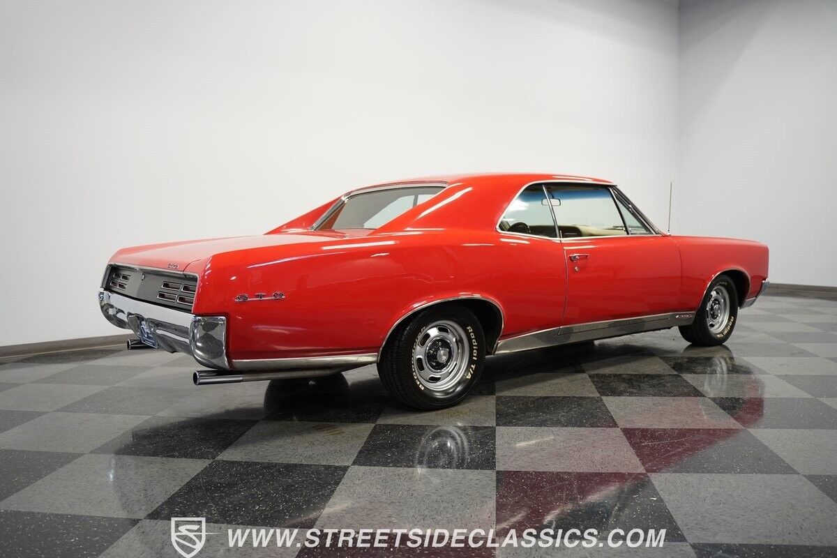 Pontiac-GTO-1967-Hardtop-10
