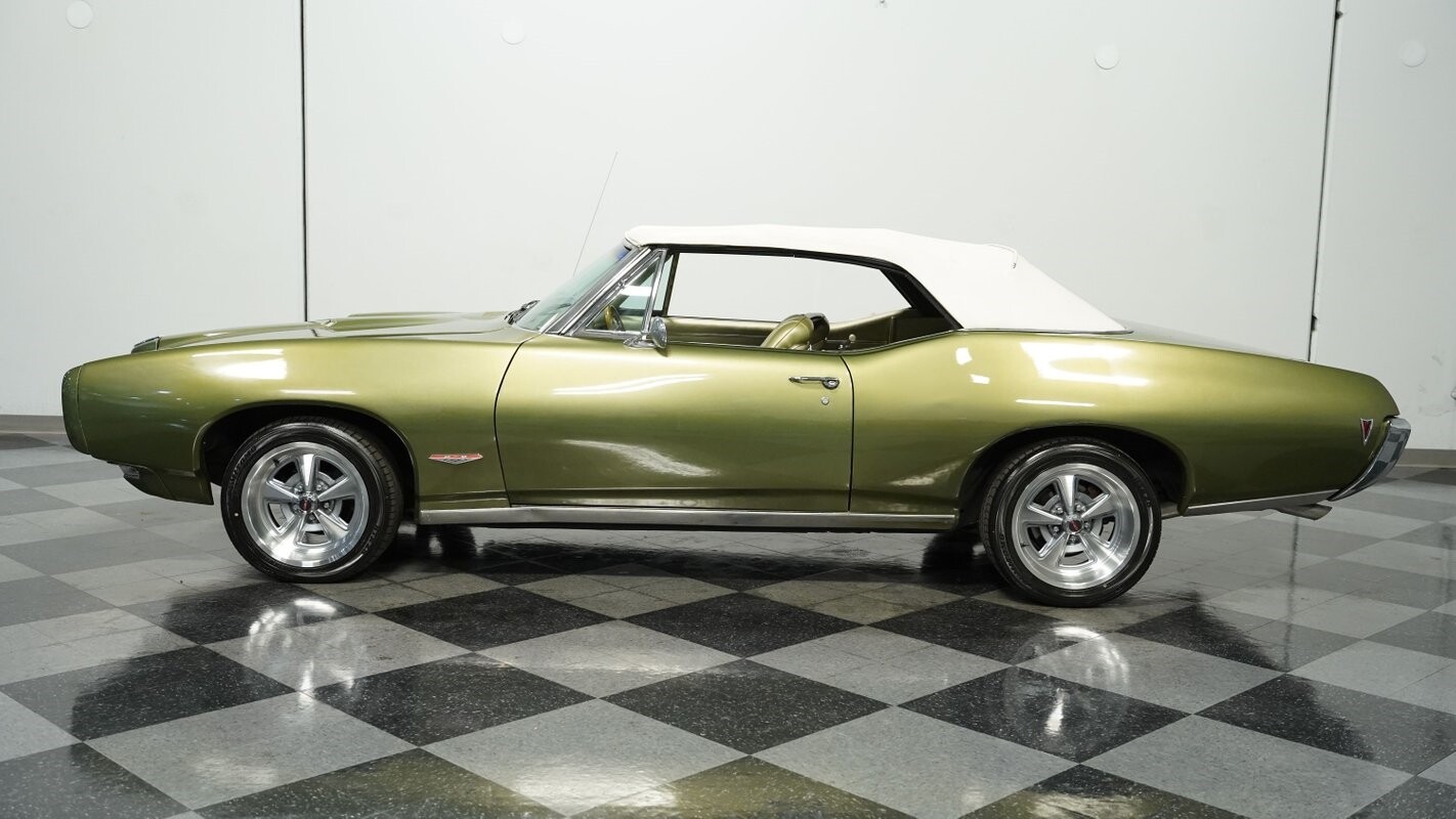 Pontiac-GTO-1968-Convertible-2
