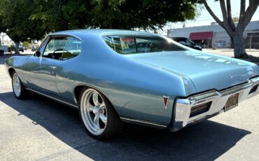 Pontiac-GTO-1968-Coupe-1