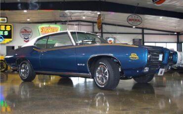 Pontiac-GTO-1969-2-Door-11