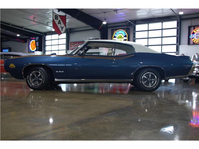 Pontiac-GTO-1969-2-Door-21
