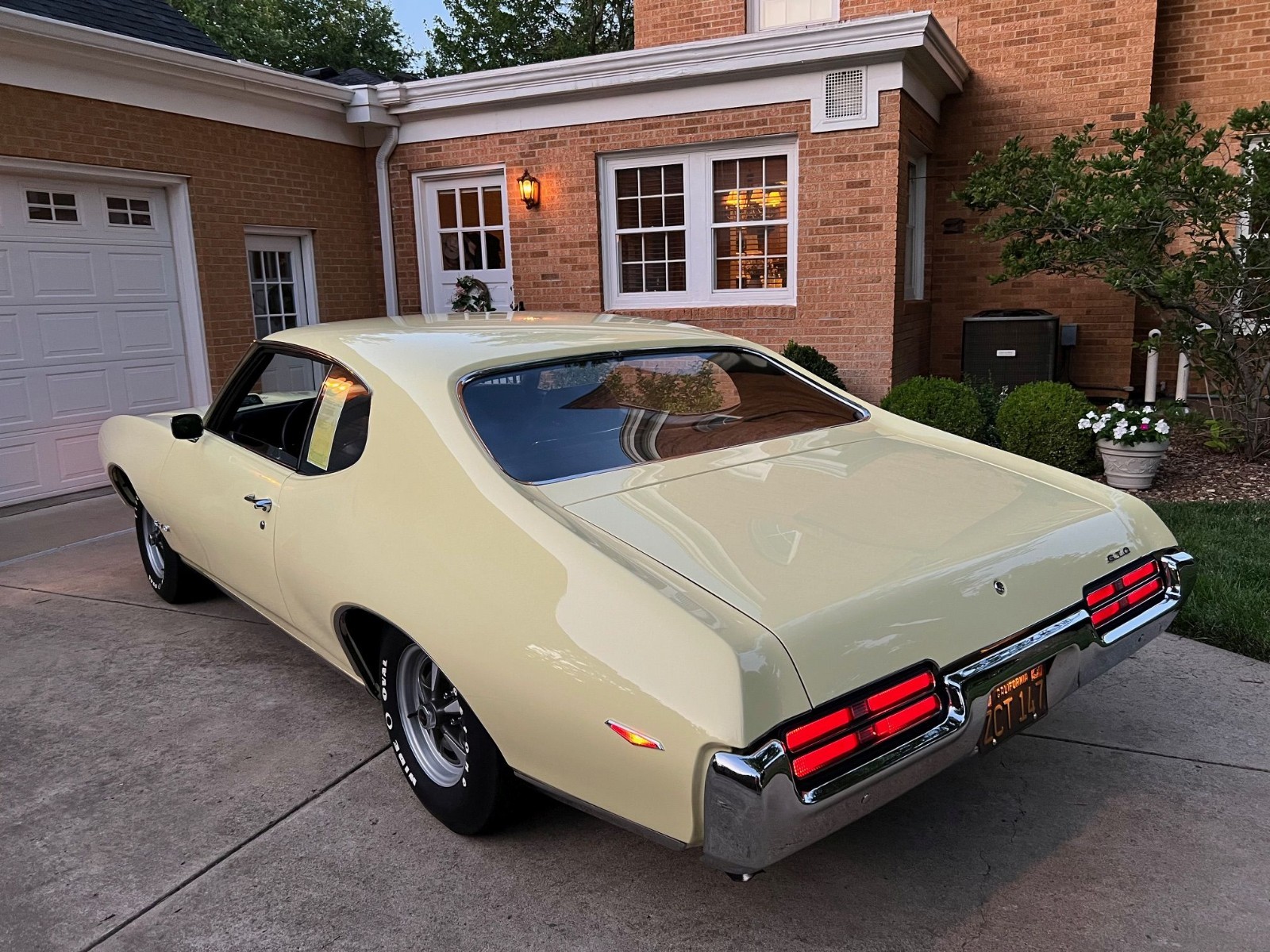 Pontiac-GTO-1969-Coupe-18