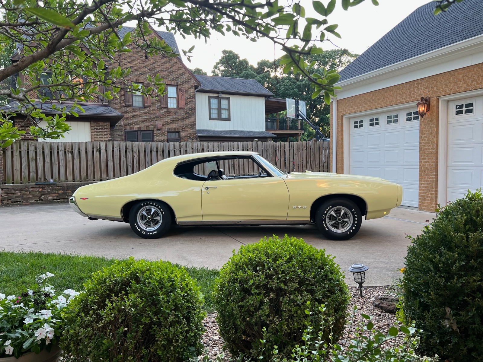 Pontiac-GTO-1969-Coupe-3