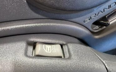 Pontiac-Grand-Am-1993-Coupe-22
