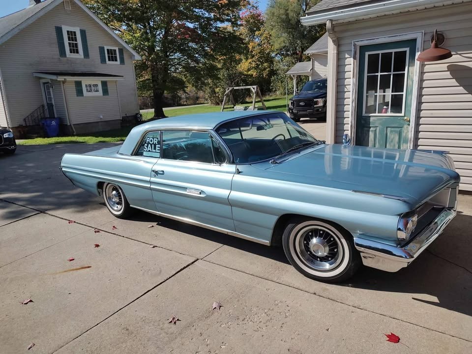 Pontiac-Grand-Prix-1962-Coupe-29