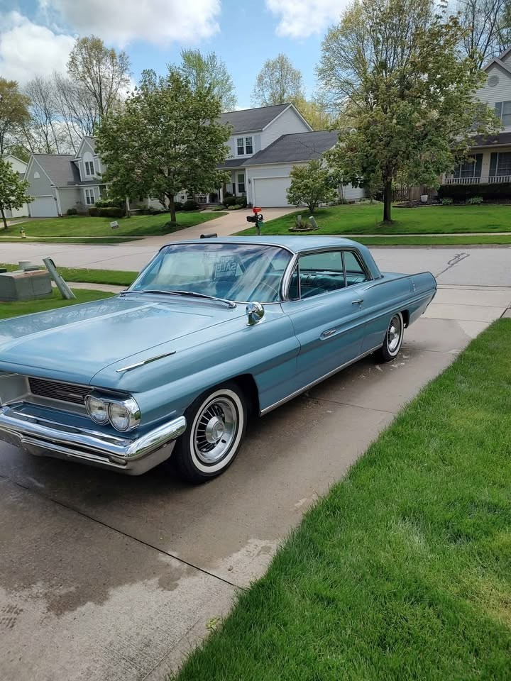 Pontiac-Grand-Prix-1962-Coupe-30