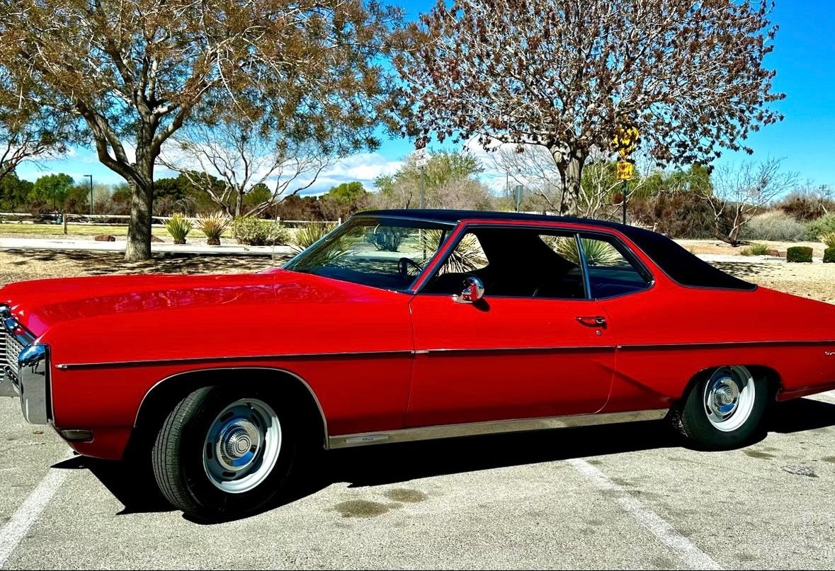 Pontiac-Grand-Prix-1968-1
