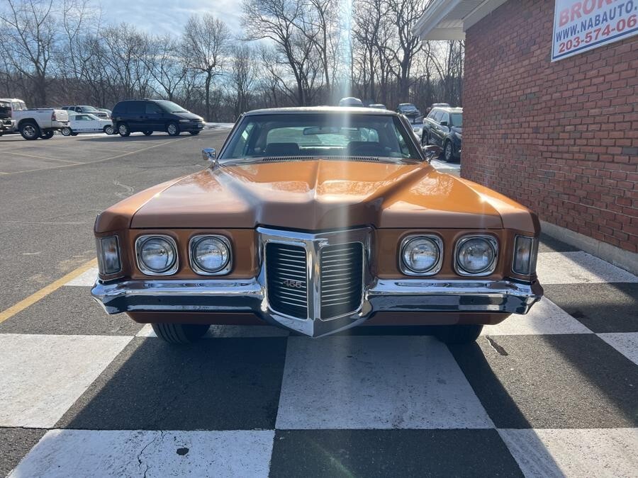 Pontiac-Grand-Prix-1969-Coupe-10