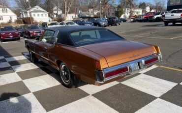 Pontiac-Grand-Prix-1969-Coupe-7