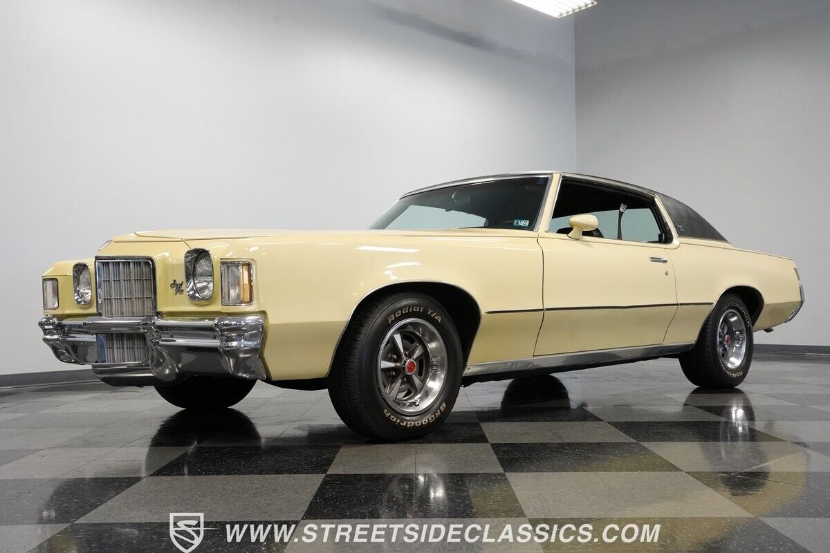 Pontiac-Grand-Prix-1972-Hardtop-21