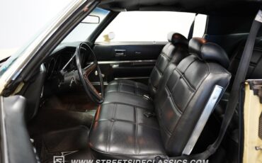 Pontiac-Grand-Prix-1972-Hardtop-38