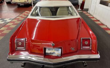 Pontiac-Grand-Prix-1977-2-Door-12