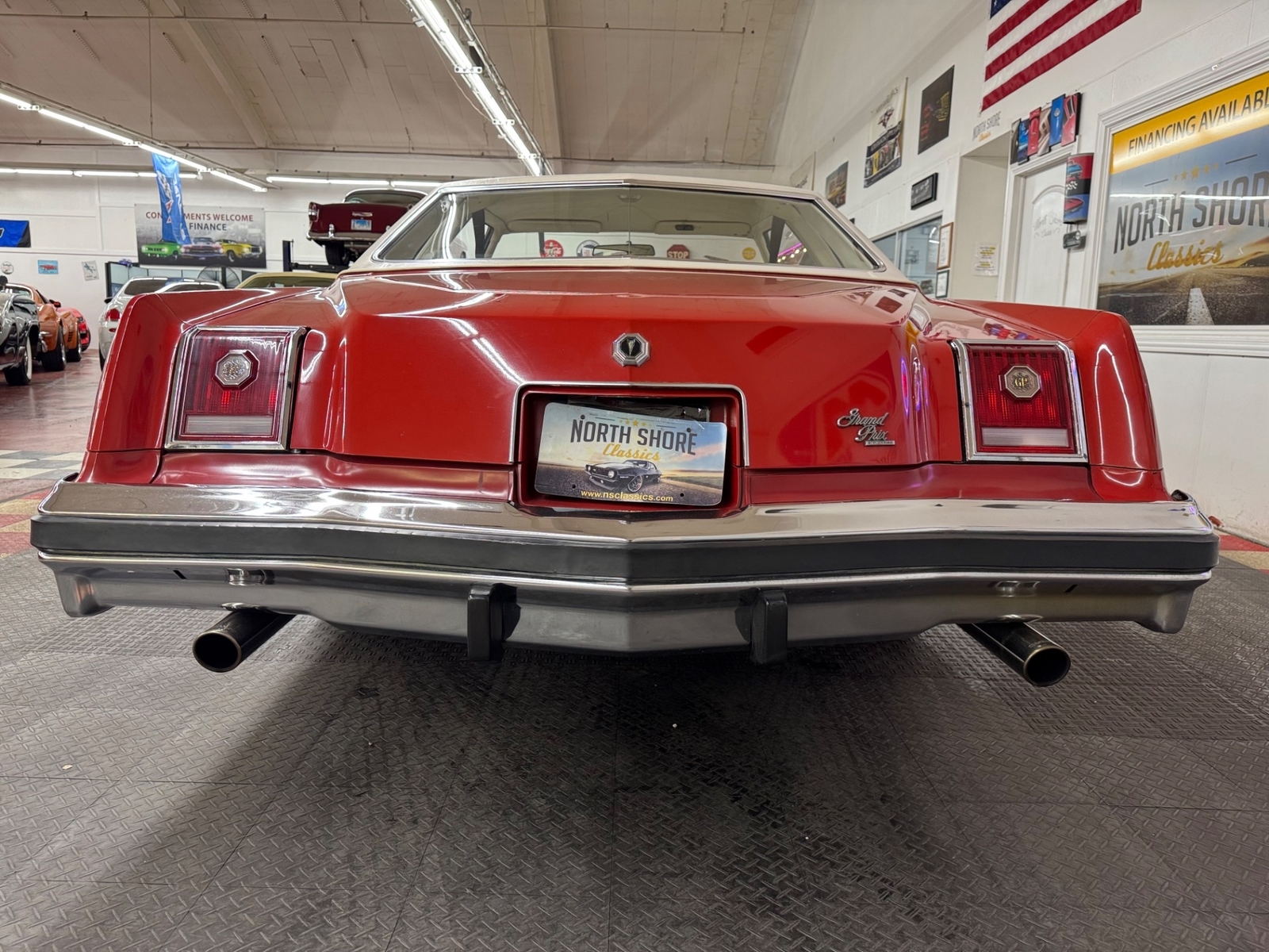 Pontiac-Grand-Prix-1977-2-Door-13