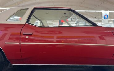 Pontiac-Grand-Prix-1977-2-Door-25