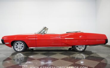 Pontiac-Grand-prix-1967-Red-White