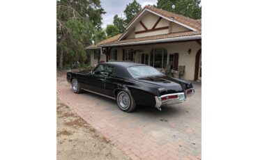 Pontiac-Grand-prix-1971-Black-Black-2