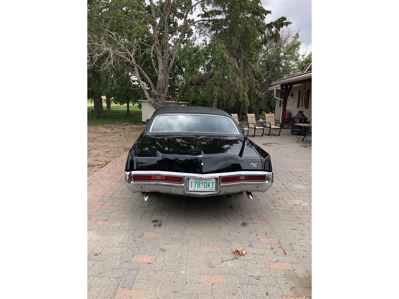 Pontiac-Grand-prix-1971-Black-Black-3