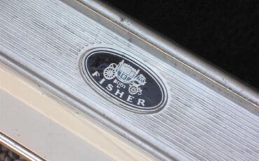 Pontiac-Grand-prix-1972-Pearlish-white-White-13